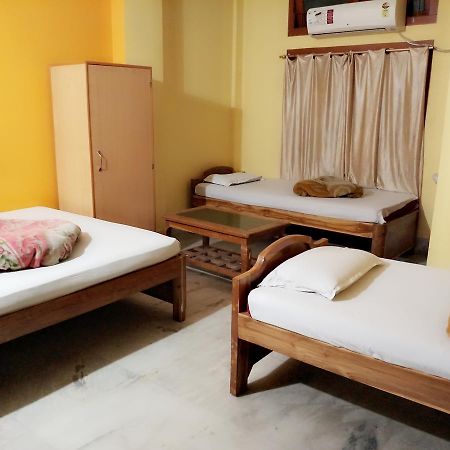 Dispur Lodge Guwahati Exterior foto