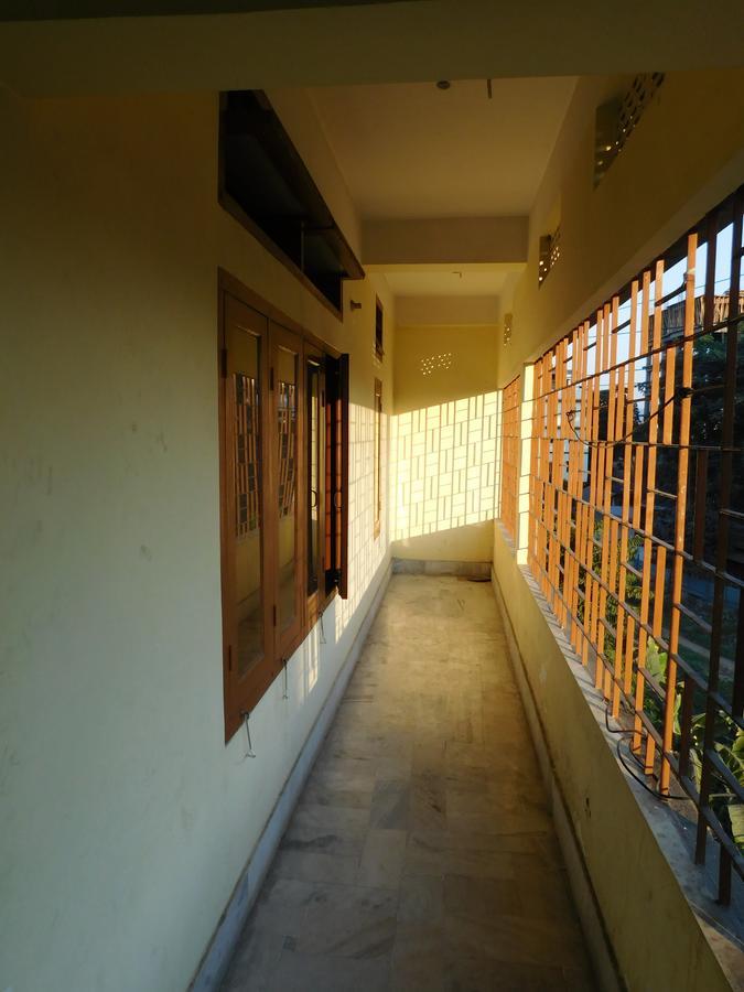 Dispur Lodge Guwahati Exterior foto