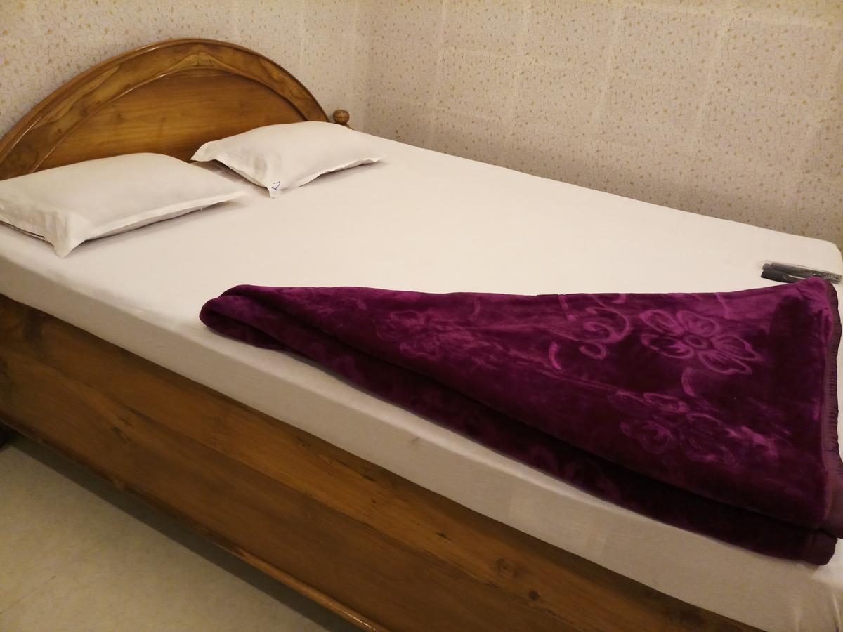 Dispur Lodge Guwahati Exterior foto