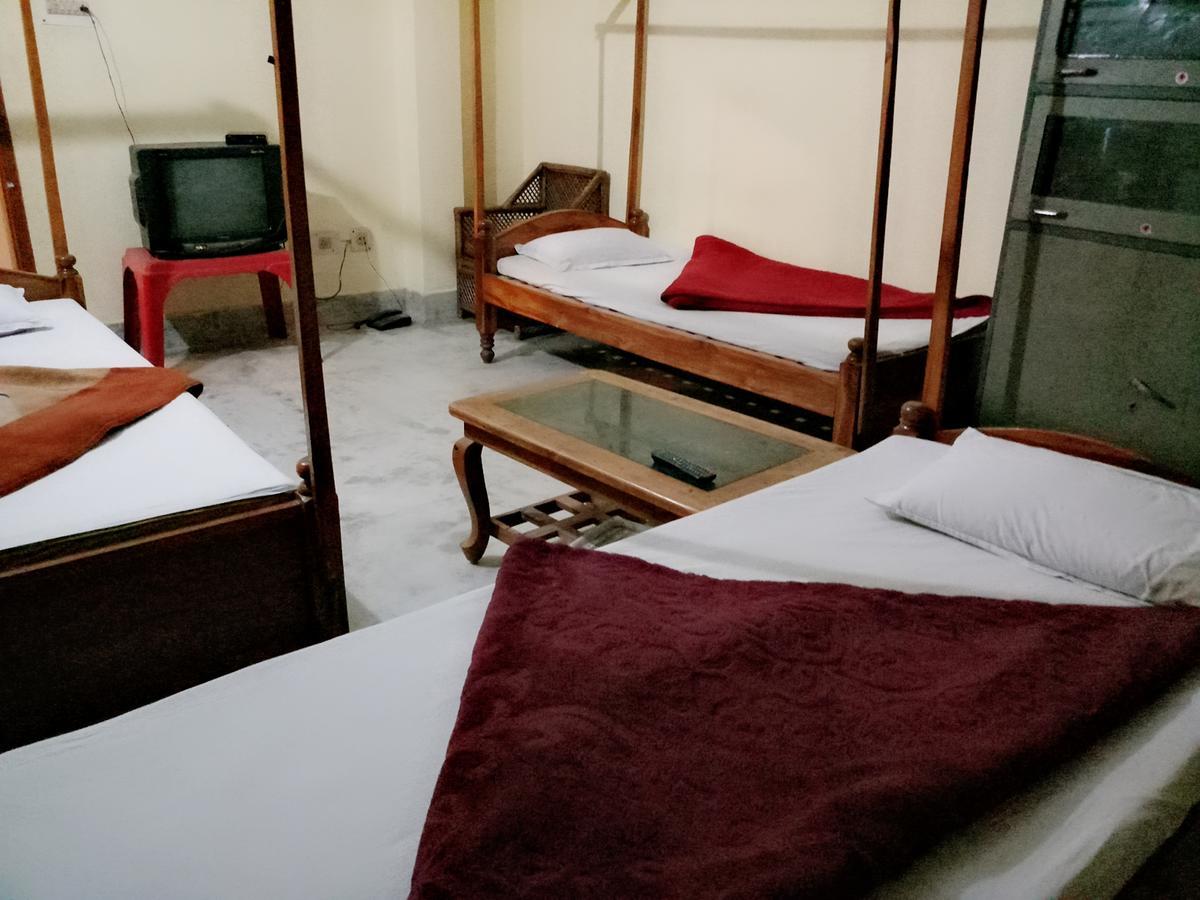 Dispur Lodge Guwahati Exterior foto