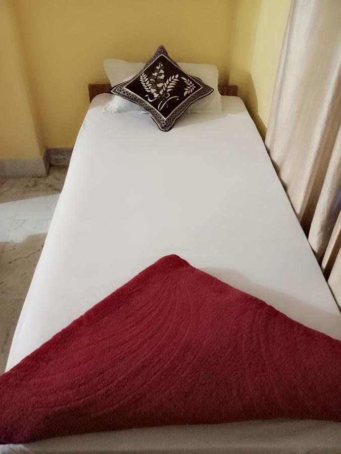 Dispur Lodge Guwahati Exterior foto