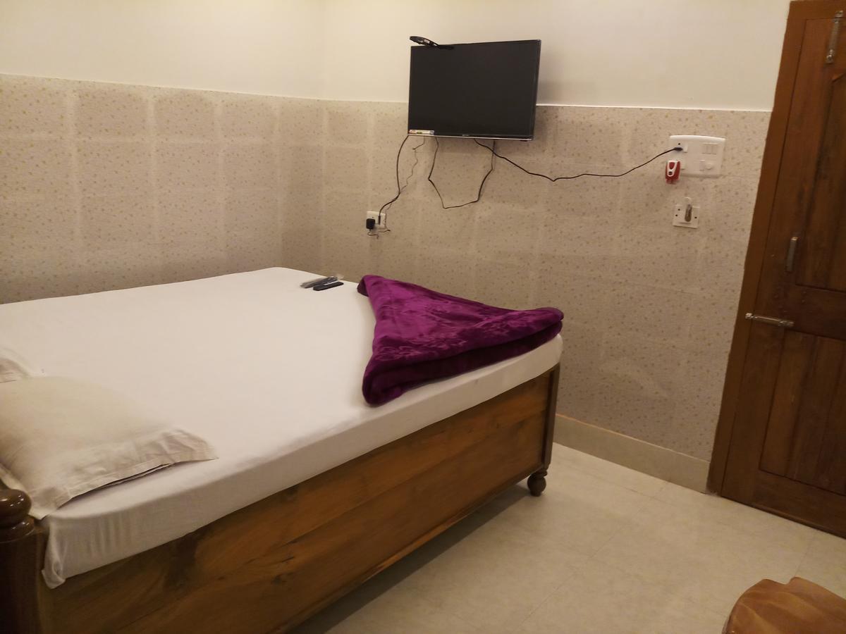 Dispur Lodge Guwahati Exterior foto